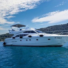 Ferretti 530