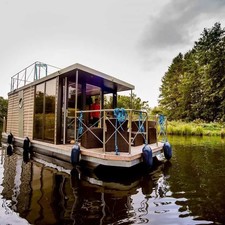 Mein Hausboot HB 05