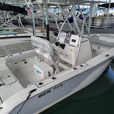 Sea Fox 206 Commander