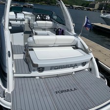 Formula 310 Bowrider