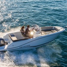 Jeanneau Cap Camarat 6.5 CC