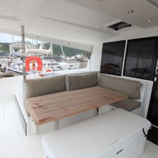 Fountaine Pajot Lucia 40