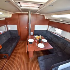 Hanse 418