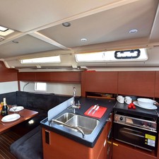 Hanse 418