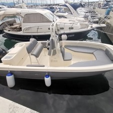 Invictus 200 FX
