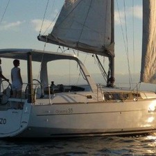 Beneteau Oceanis 35