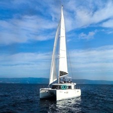 Lagoon 450 F