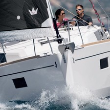 Beneteau Oceanis 38
