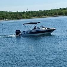 Sea ray 19 spx