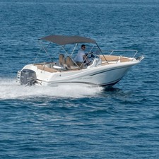 Jeanneau Cap Camarat 7.5 CC