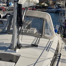 Beneteau Oceanis 38.1