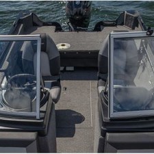 Crestliner 1700 Vision