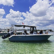 Sea Ray hunt ultra 211