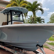 Sea Ray hunt ultra 211