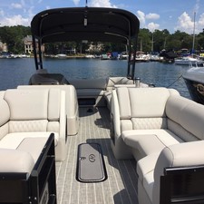 Premier Pontoons Grand Isle 250