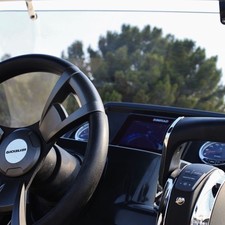 Quicksilver Activ 675 Open