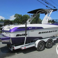 Malibu Wakesetter 23 LSV