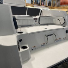Yamaha Boats 252 FSH® SPORT