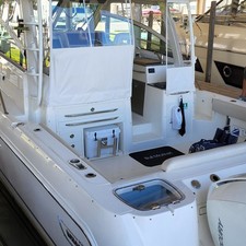 Boston Whaler 345 Conquest