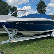 Sea ray 220 select