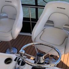 Silverton 42 Convertible