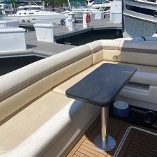 Sea Ray 450 Sedan Bridge