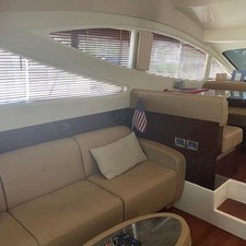 Sea Ray 450 Sedan Bridge