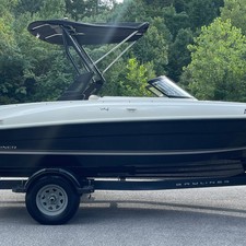 Bayliner VR4 BOWRIDER
