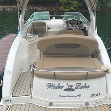 Chaparral 250 Signature