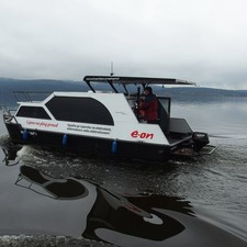 Trawler YB27