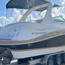 Four Winns 318 Vista