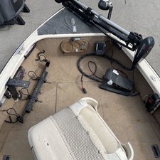 Crestliner 1650 Fish Hawk