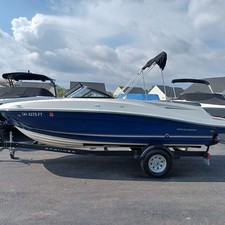 Bayliner VR5 BOWRIDER