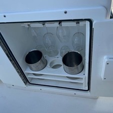 Sea Ray hunt ultra 211