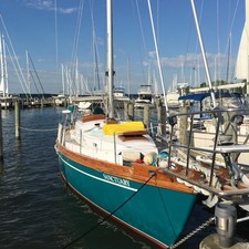 Cascade Center Cockpit