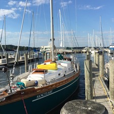 Cascade Center Cockpit