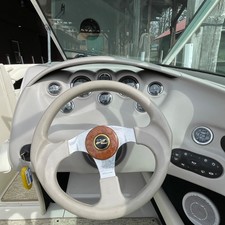 Sea ray 260 bow rider select