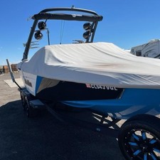 Malibu Wakesetter 23 LSV