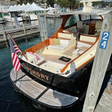 Hinckley Talaria 48 MKII