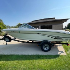 Sea ray 260 bow rider select