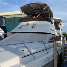 Silverton 34 Motor Yacht
