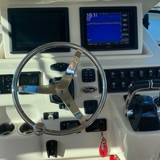 Grady-White Express 330