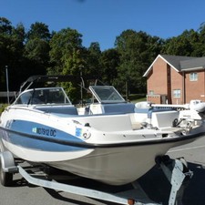 Bayliner 190 Deck Boat