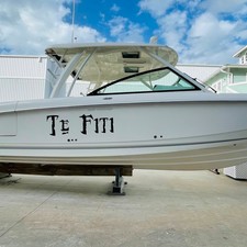 Boston Whaler 320 Vantage
