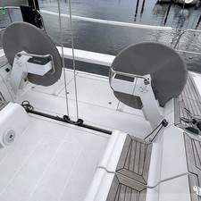 Elan E 5