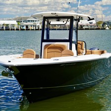 Sea Ray hunt ultra 211