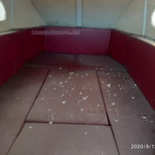 Катер на подводных крыльях Волга