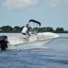 Boston Whaler 170 Montauk