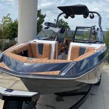 Super Air Nautique G23