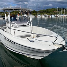 Jeanneau Cap Camarat 7.5 CC Serie 2